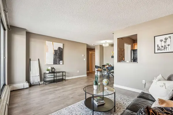 1334 12 AVE SW #306, Calgary, AB T3C 3R9