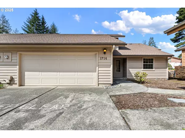 1714 ARCH LN, Brookings, OR 97415