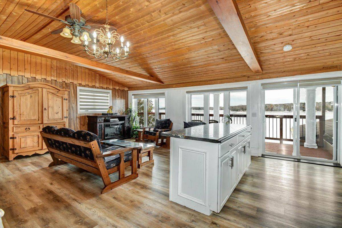 Wollaston, ON K0L 1P0,461 The Ridge RD