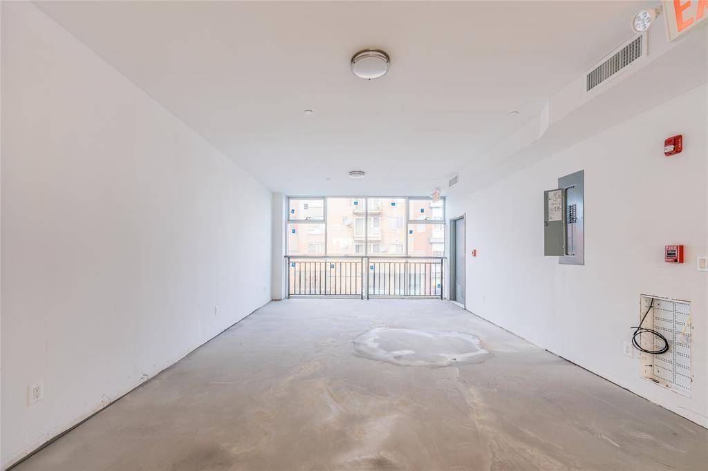 Brooklyn, NY 11220,828 57th ST #3