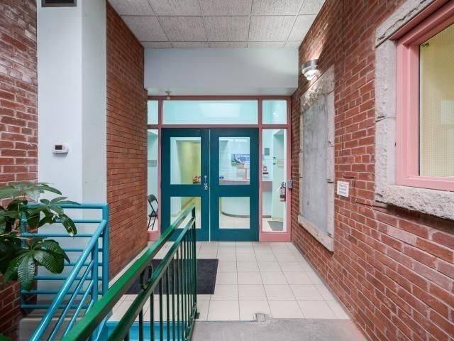 Toronto W03, ON M6E 1B2,1655 Dufferin ST #203