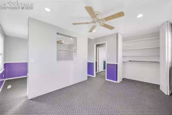 Colorado Springs, CO 80904,1710 N Circle DR