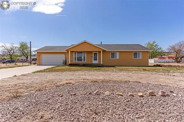 1825 Davis ST, Canon City, CO 81212