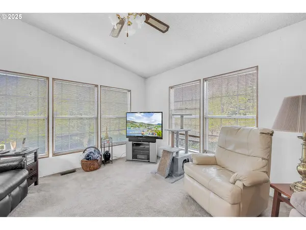 Deer Island, OR 97054,66502 DOETSCH RD