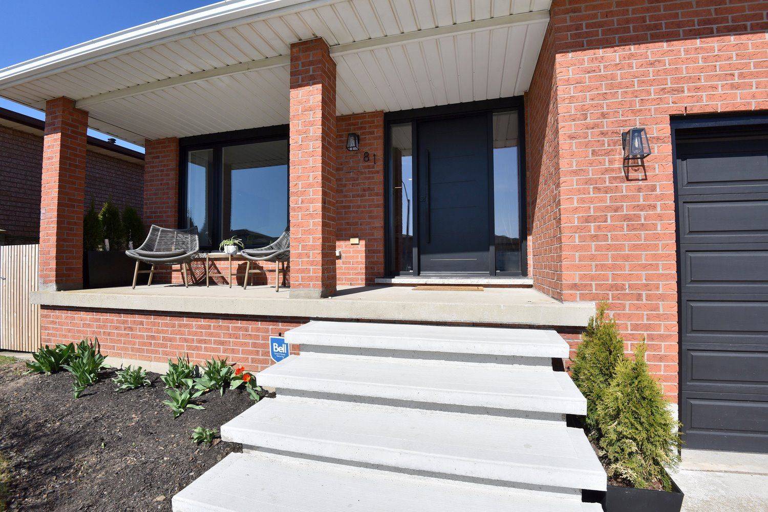 Hamilton, ON L9C 7J2,81 Glenayr ST