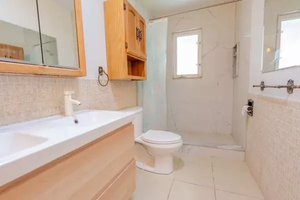 Toronto C15, ON M2H 2B2,89 Mcnicoll AVE
