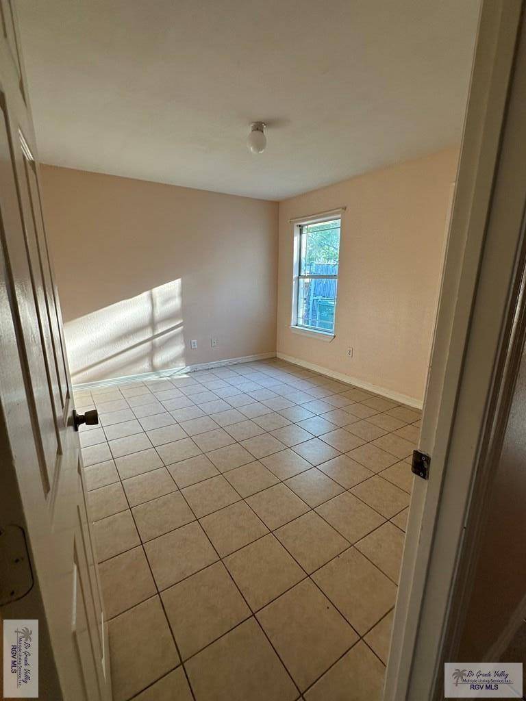 Brownsville, TX 78526,6661 GARDEN WOODS AVE.