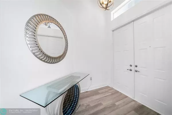 Coral Springs, FL 33076,12111 NW 47th Mnr