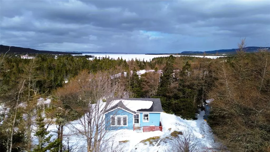 Bellevue, NL A0B 1B0,162B Main Road