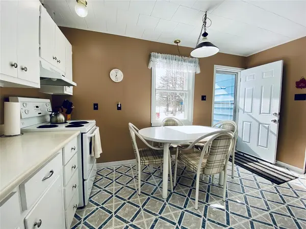 Bellevue, NL A0B 1B0,162B Main Road