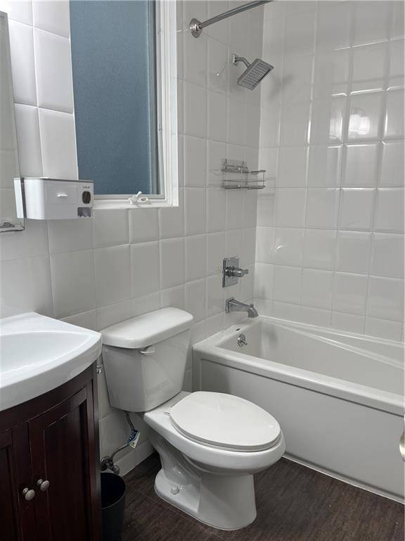 Brooklyn, NY 11230,962 East 14th ST
