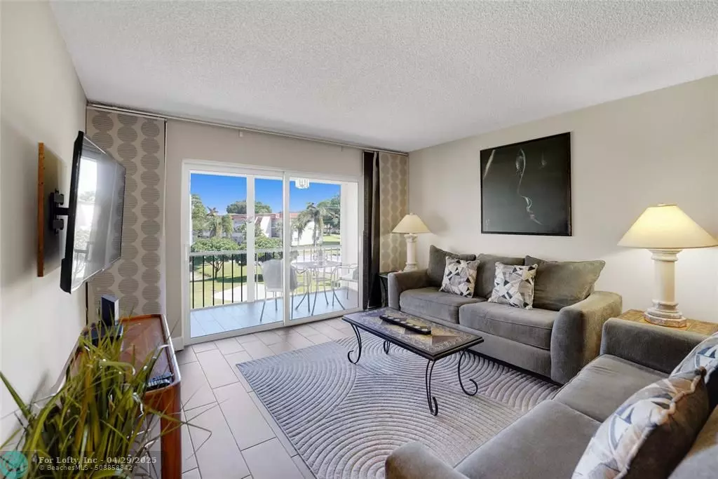 Pembroke Pines, FL 33025,8980 S Hollybrook Blvd #304