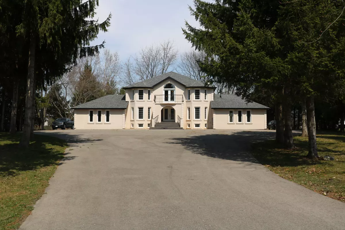 Brampton, ON L6P 0T1,10 Cynthia CRES