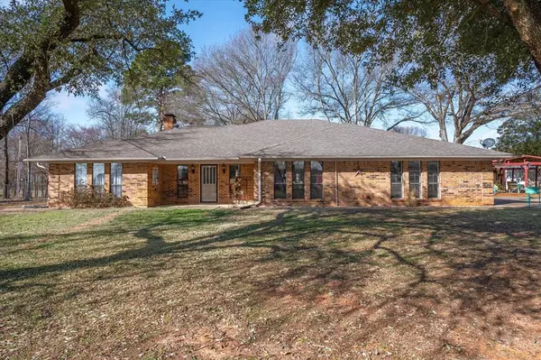 17689 Fm 344 W,  Flint,  TX 75762