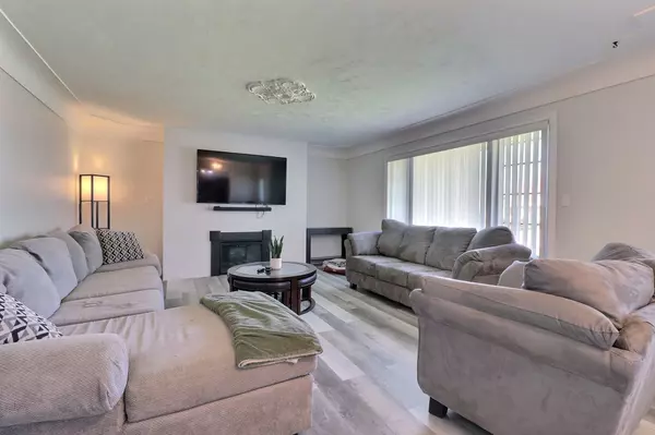 Tillsonburg, ON N4G 2J5,124626 Simcoe ST