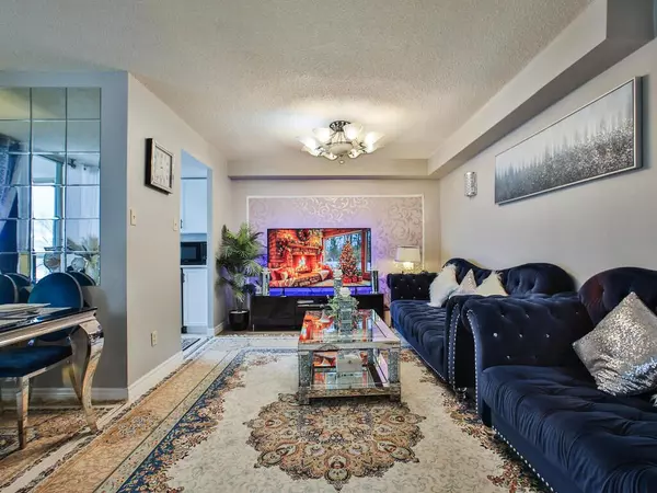Toronto E07, ON M1V 4X9,300 ALTON TOWERS CIR CRES #604