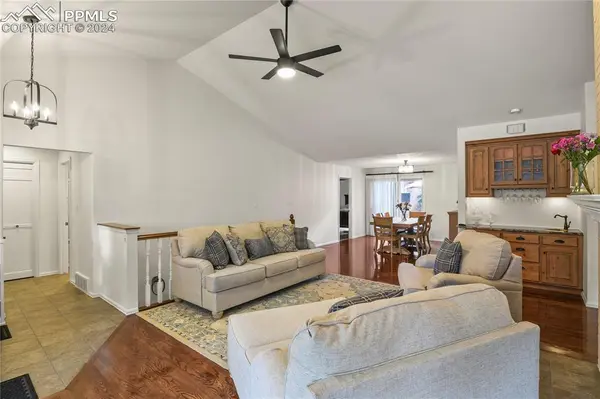 Colorado Springs, CO 80906,114 Miramar DR