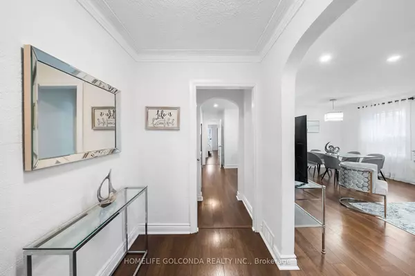 Toronto C07, ON M2N 1L2,253 Bogert AVE