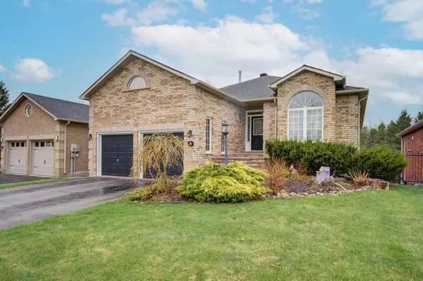 Barrie, ON L4M 6V7,6 Callaway CT