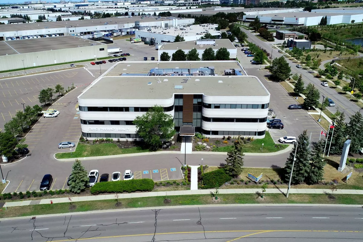Mississauga, ON L5R 3R1,320 Matheson BLVD W #209