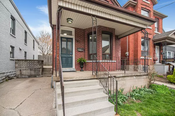 283 Emerald ST N, Hamilton, ON L8L 5L2
