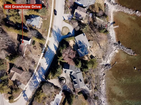 Meaford, ON N4L 1J5,404 Grandview DR