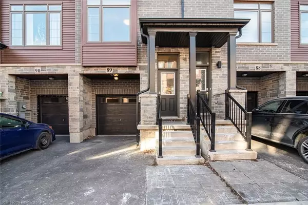 Hamilton, ON L8H 6P2,575 Woodward AVE #89