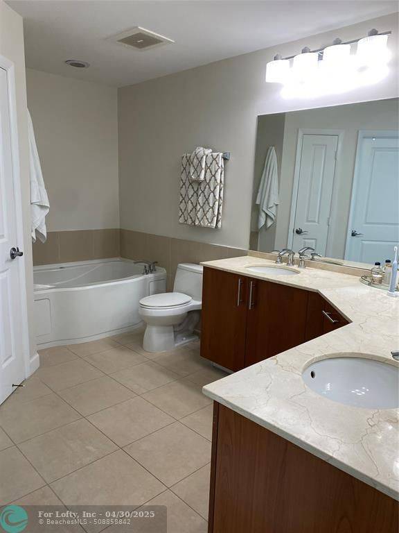 Hallandale Beach, FL 33009,1945 S Ocean Dr #1408