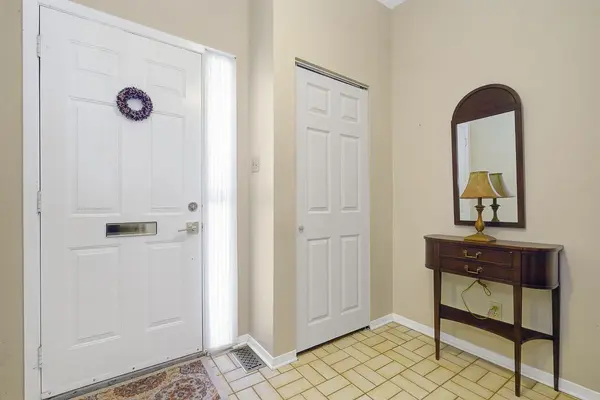 Hunt Club - Windsor Park Village And Area, ON K1V 9X8,32 Gillespie CRES