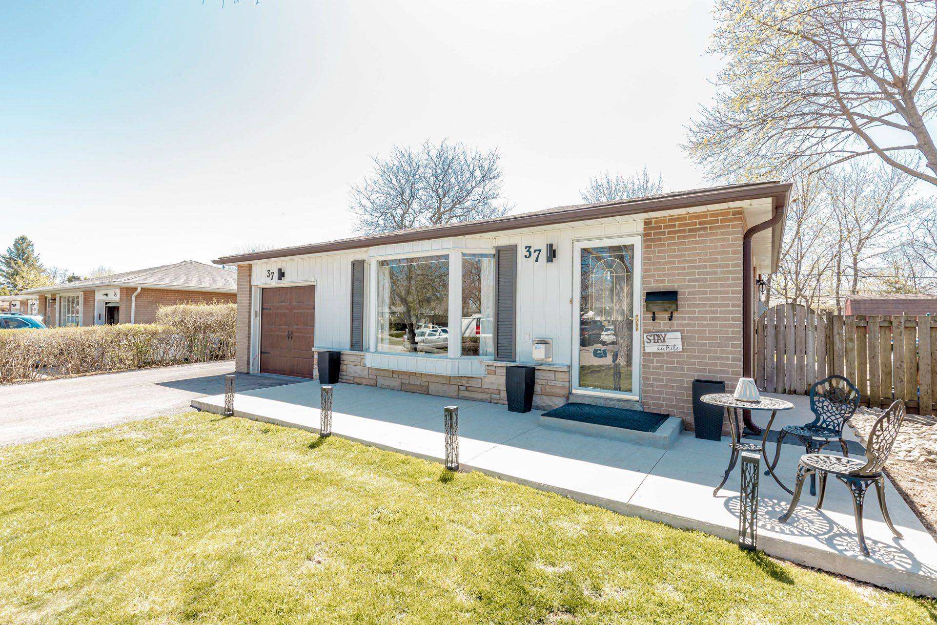 Brampton, ON L6T 1M8,37 Brookdale CRES