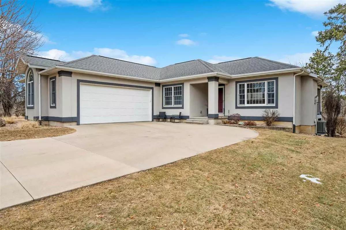 Solon, IA 52333,1974 Gulf Dr NE