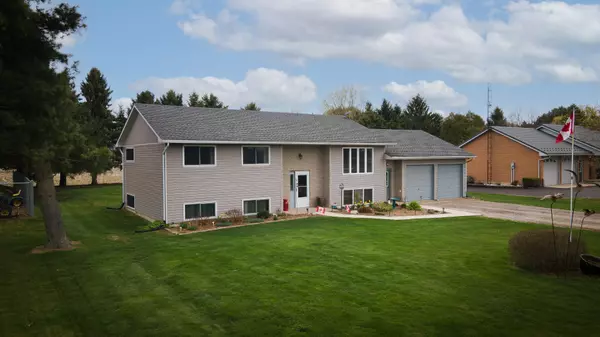 Malahide, ON N5H 2R2,49464 Nova Scotia Line