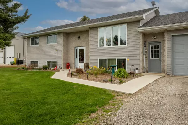 Malahide, ON N5H 2R2,49464 Nova Scotia Line