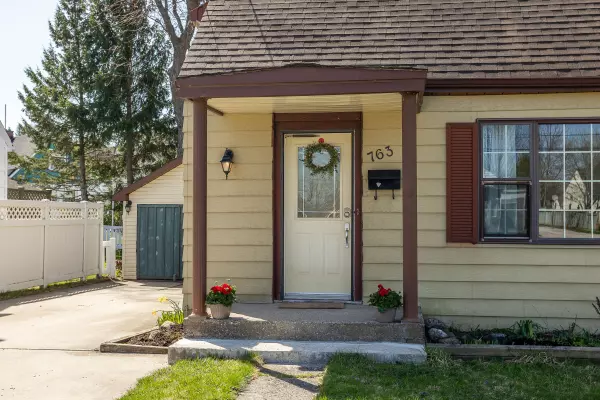 Owen Sound, ON N4K 1G6,763 6th ST E