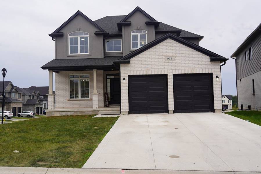 957 Riverbend RD, London South, ON N6K 0J3