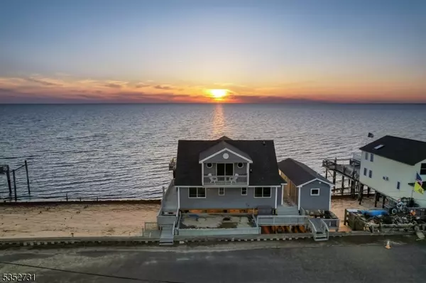 Middle Twp., NJ 08210,27 S Beach Ave