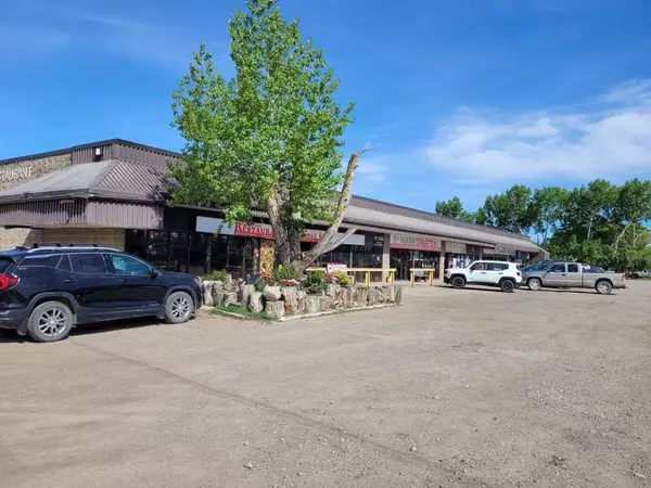 104 Main ST, Carseland, AB T0J 0M0