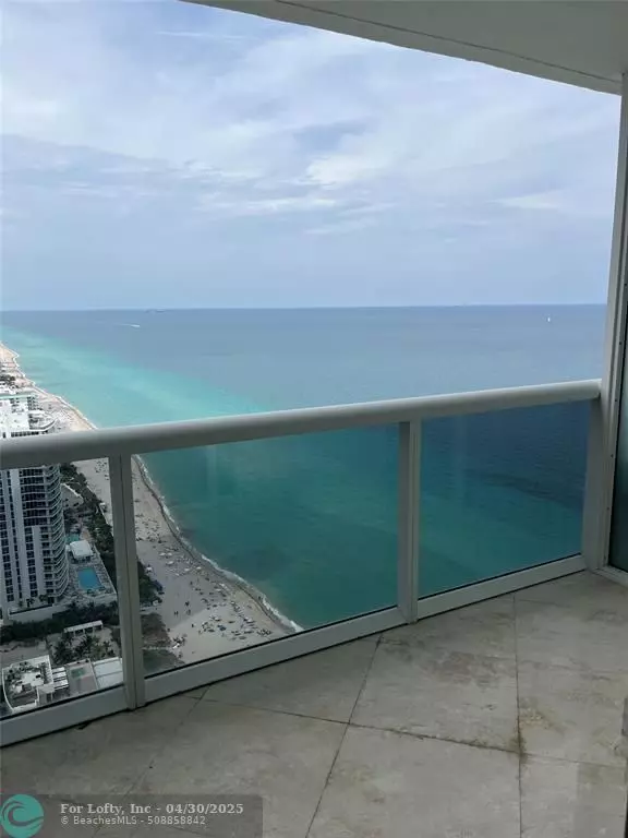 1830 S Ocean Dr #4112, Hallandale Beach, FL 33009
