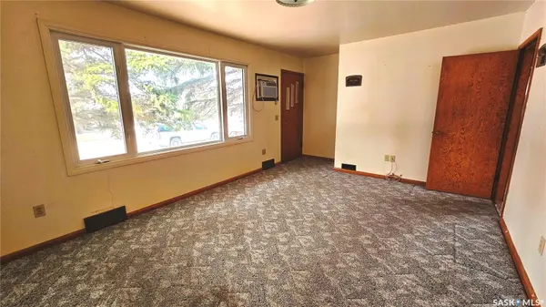 155 Centre STREET, Fox Valley, SK S0N 0V0