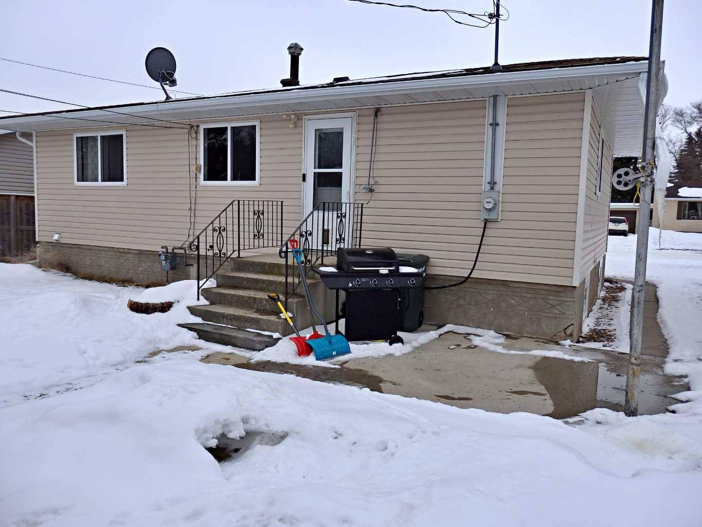 Vermilion, AB T9X 1R4,4516 53 AVE