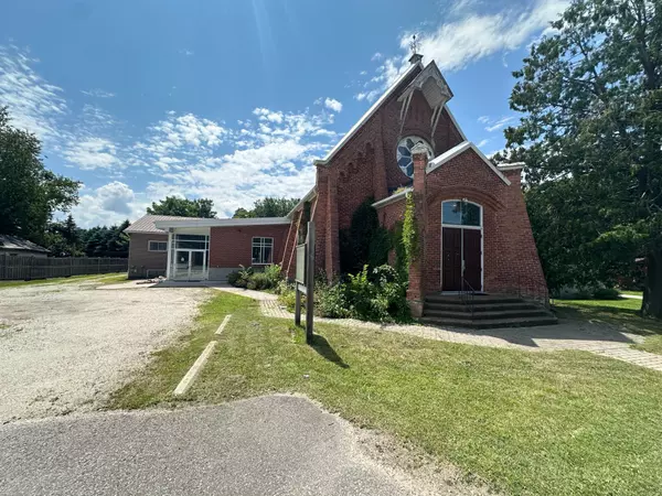 34 County, 28 Minesing RD, Springwater, ON L9X 2B2