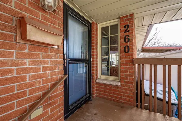 Centre Wellington, ON N1M 3L5,260 Strathallan ST