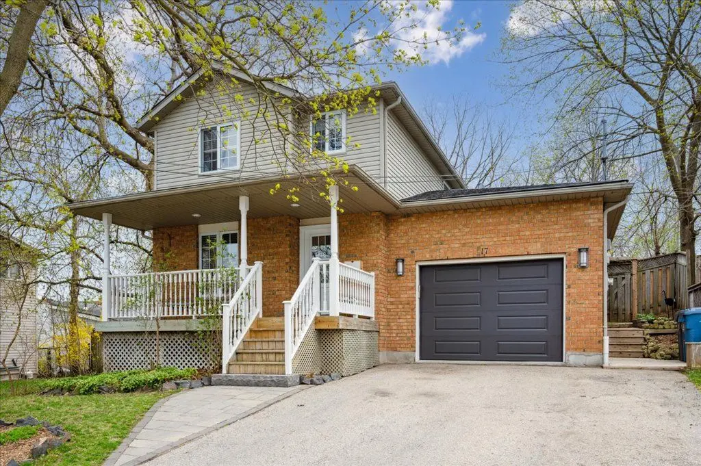 Guelph, ON N1E 7E3,17 Cassino AVE