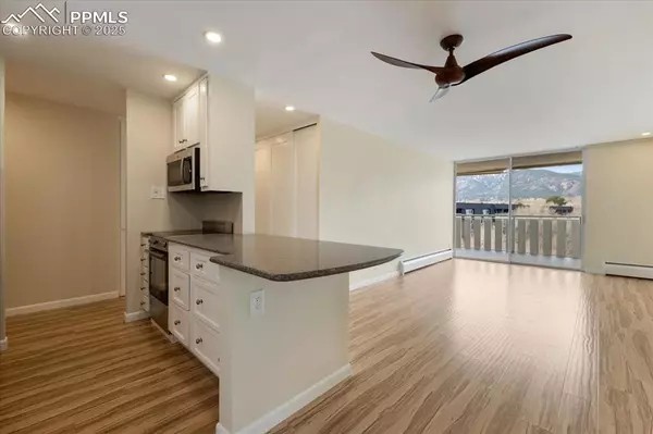 Colorado Springs, CO 80905,900 Saturn DR #702