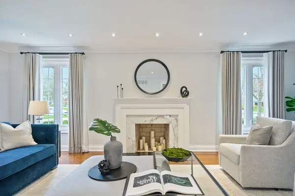 Mississauga, ON L5H 3V7,2072 Chippewa TRL