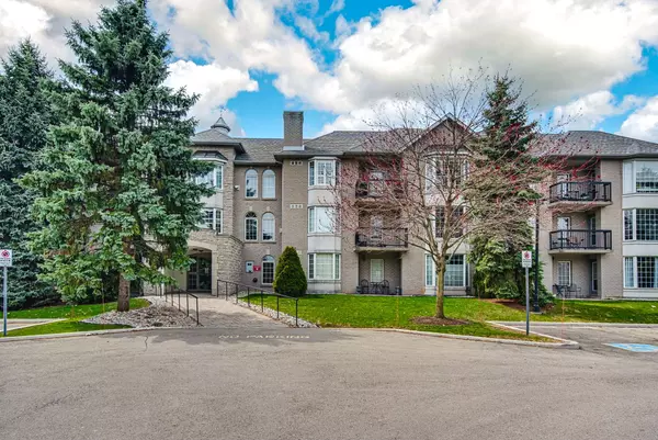 970 Golf Links RD #205, Hamilton, ON L9K 1J8