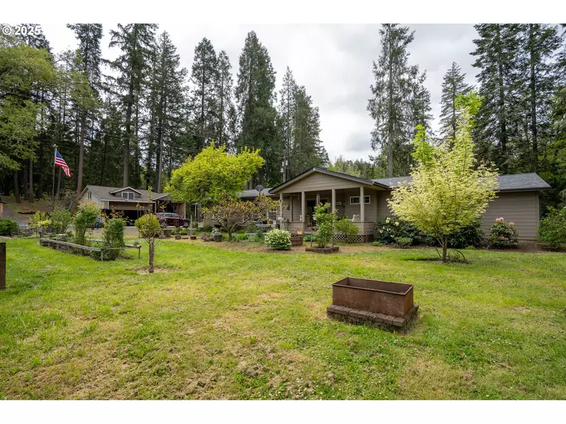 7322 RICE VALLEY RD, Oakland, OR 97462
