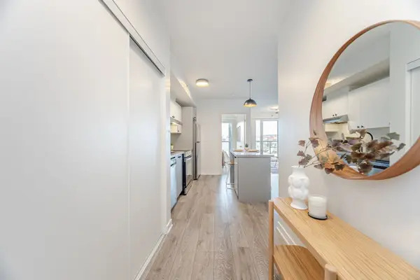 Burlington, ON L7M 2A7,3200 Dakota Common N/A #B217