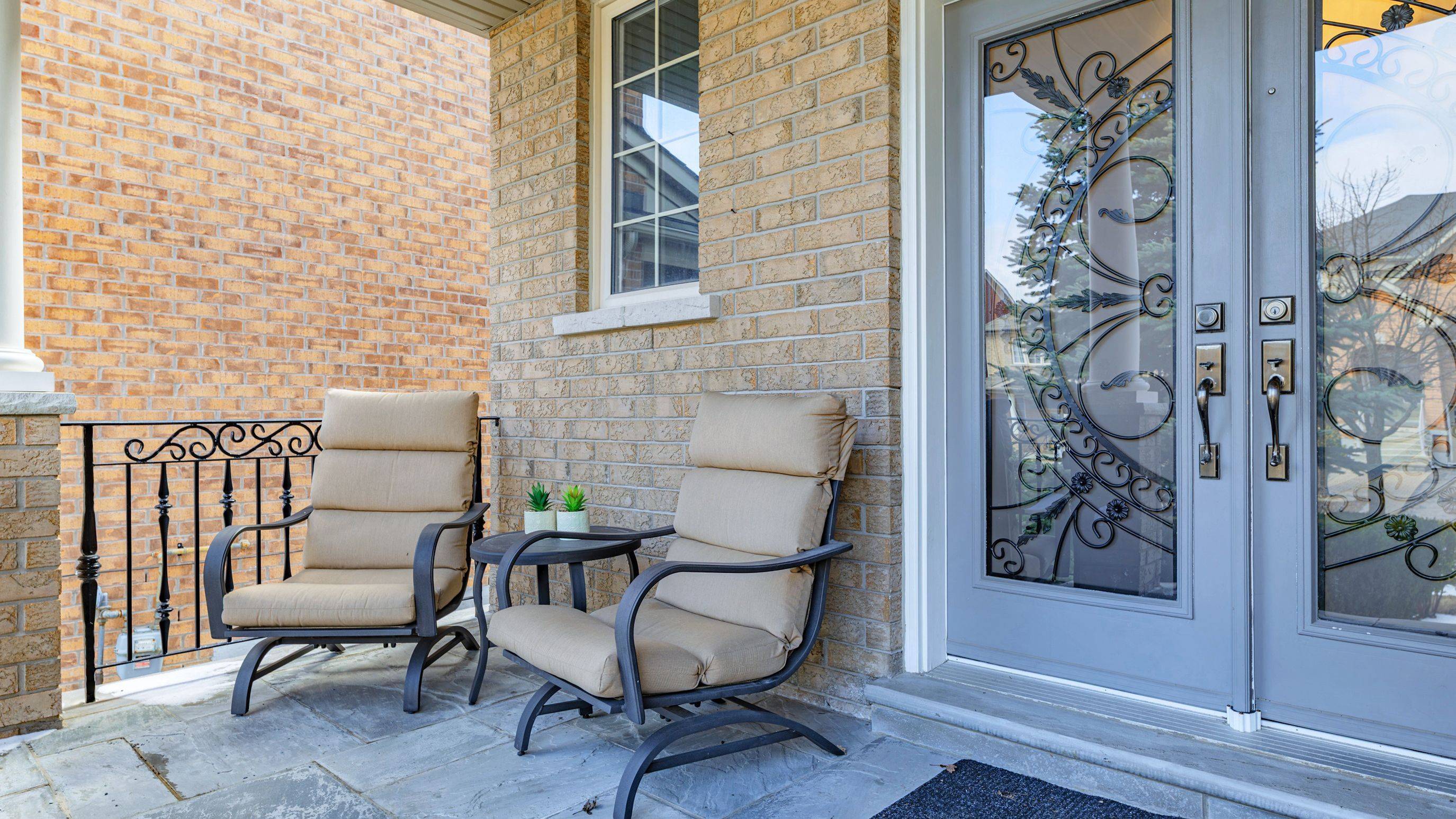Vaughan, ON L6A 4S7,52 Lady Angela LN