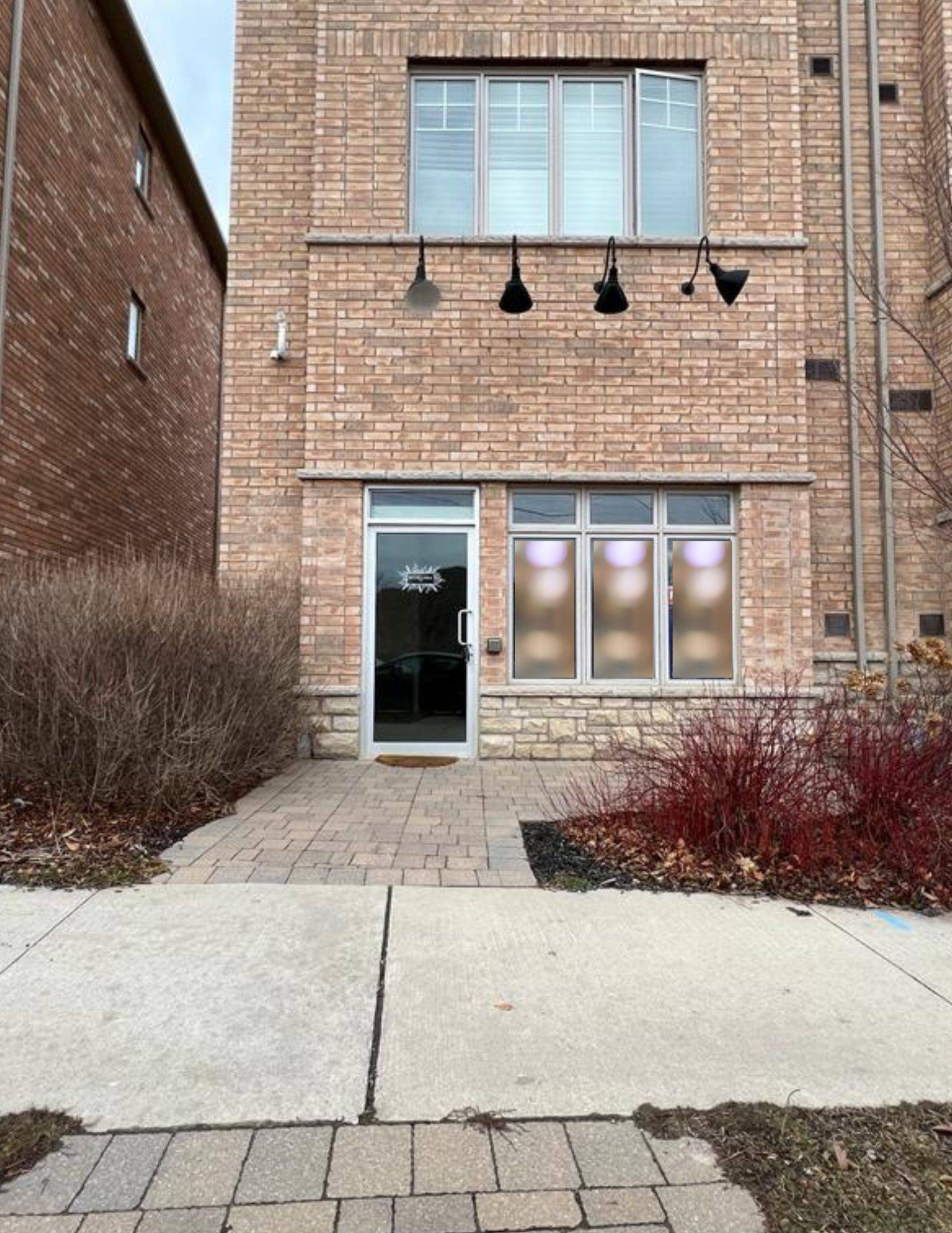 111 Starwood DR, Guelph, ON N1E 7J9